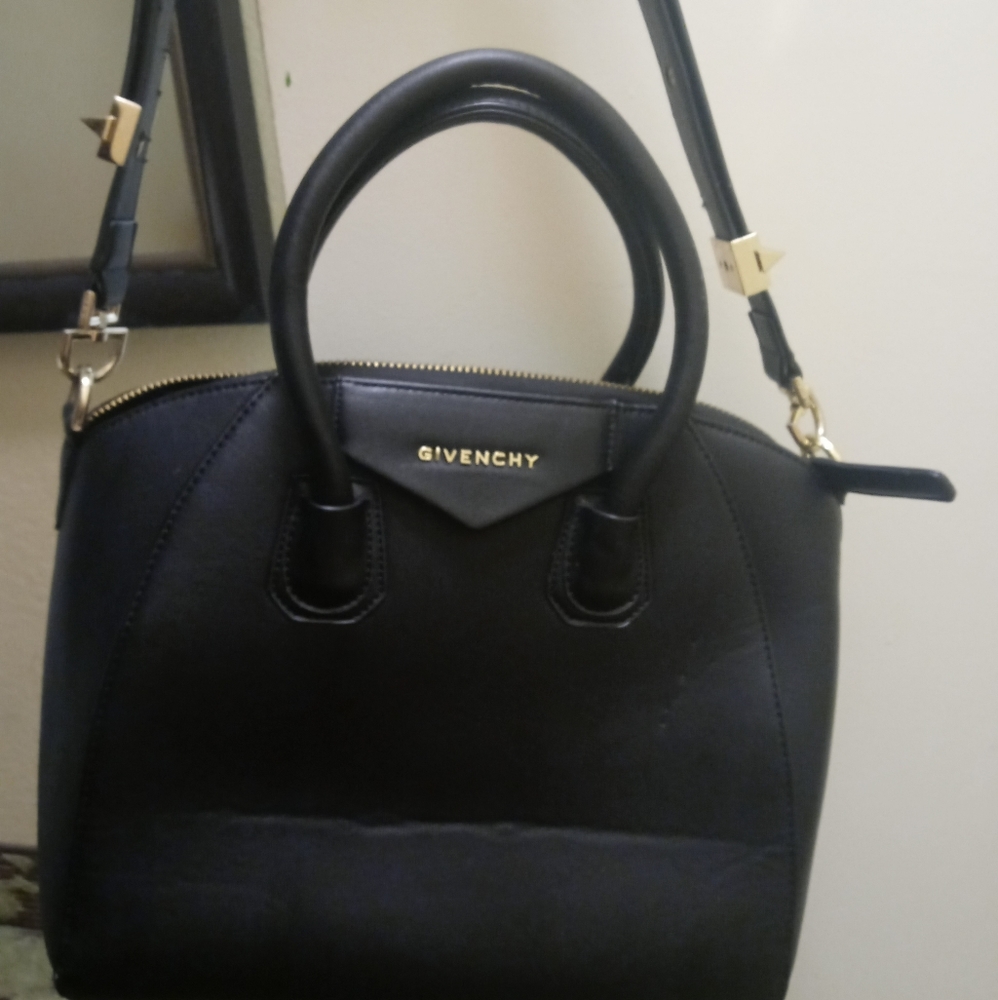 Handbag - Picture 2 of 6
